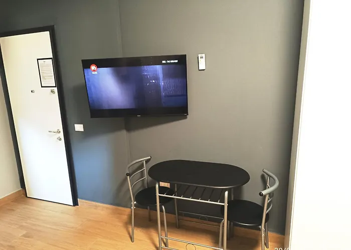 Residenza Delle Nazioni מלון דירות 3*