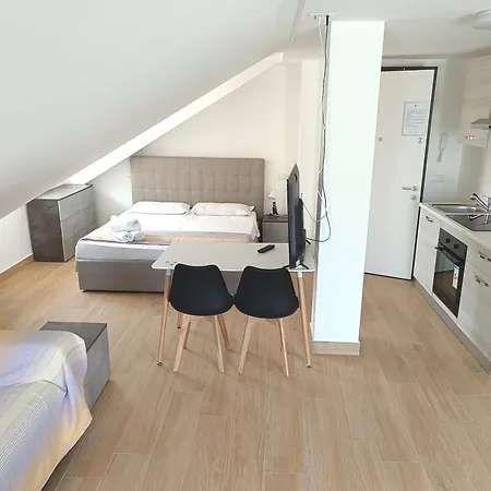 Residenza Delle Nazioni 3*